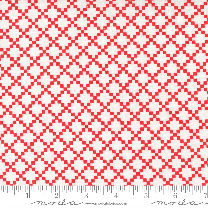 Moda - Camille Roskelley - Dwell - Nine Patch - Cream & Red