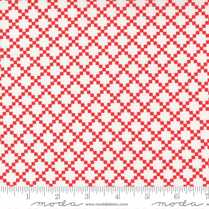 Moda - Camille Roskelley - Dwell - Nine Patch - Cream & Red