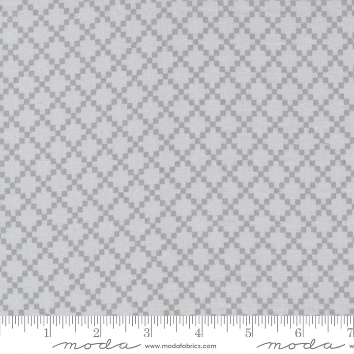 Moda - Camille Roskelley - Dwell - Nine Patch - Gray