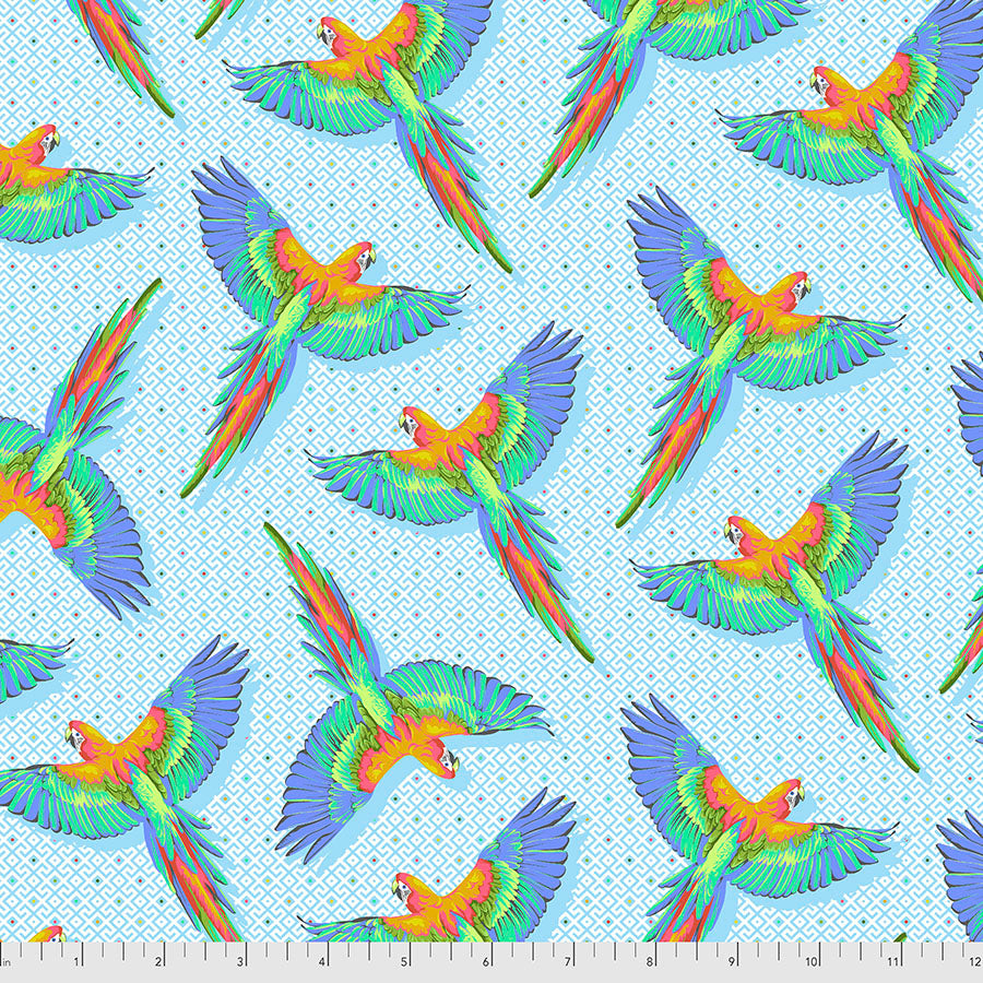 Free Spirit Fabrics - Tula Pink - Daydreamer - Macaw Ya Later - Cloud